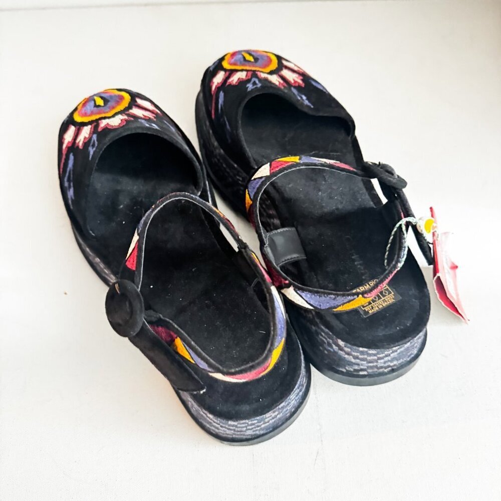 Farm Rio Embroidered Floral Platform Sandals 11 - Picture 7 of 10